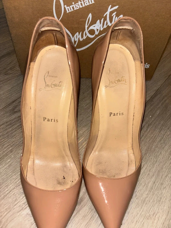 Well Worn Christian Louboutin - Pigalle 100 patent Heels